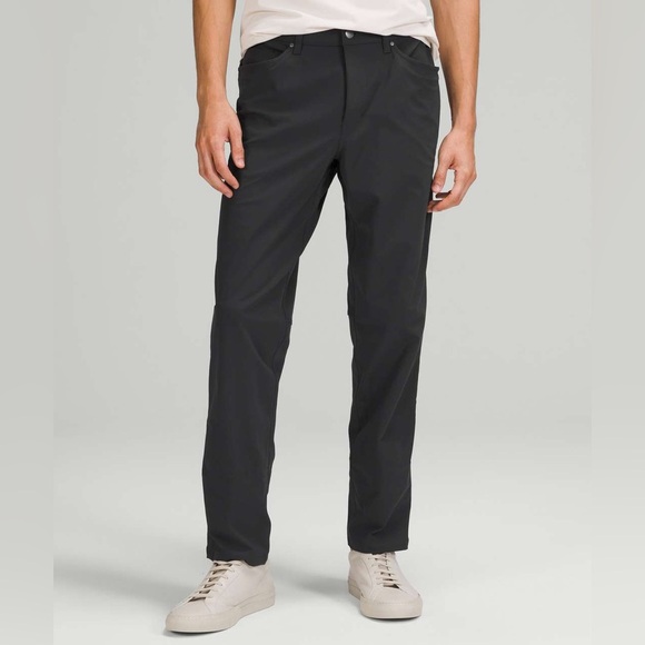 Lululemon ABC Fit 5-Pocket Pants, Size 8
Warpstreme
Warpstreme™ st… - Picture 1 of 9